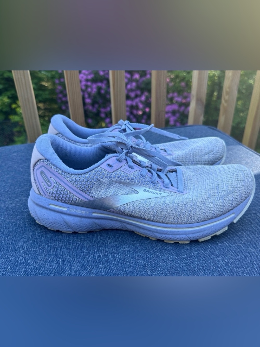 Brooks Ghost 14 Women’s Running Sneakers Sz 9.5